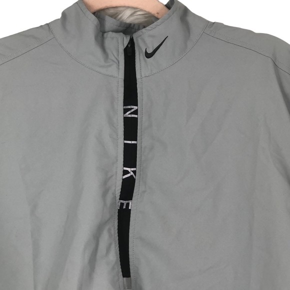 Nike 1/2 Zip Pop over Windbreaker very Light, zip pocket on back SZ M Unisex - Picture 2 of 6